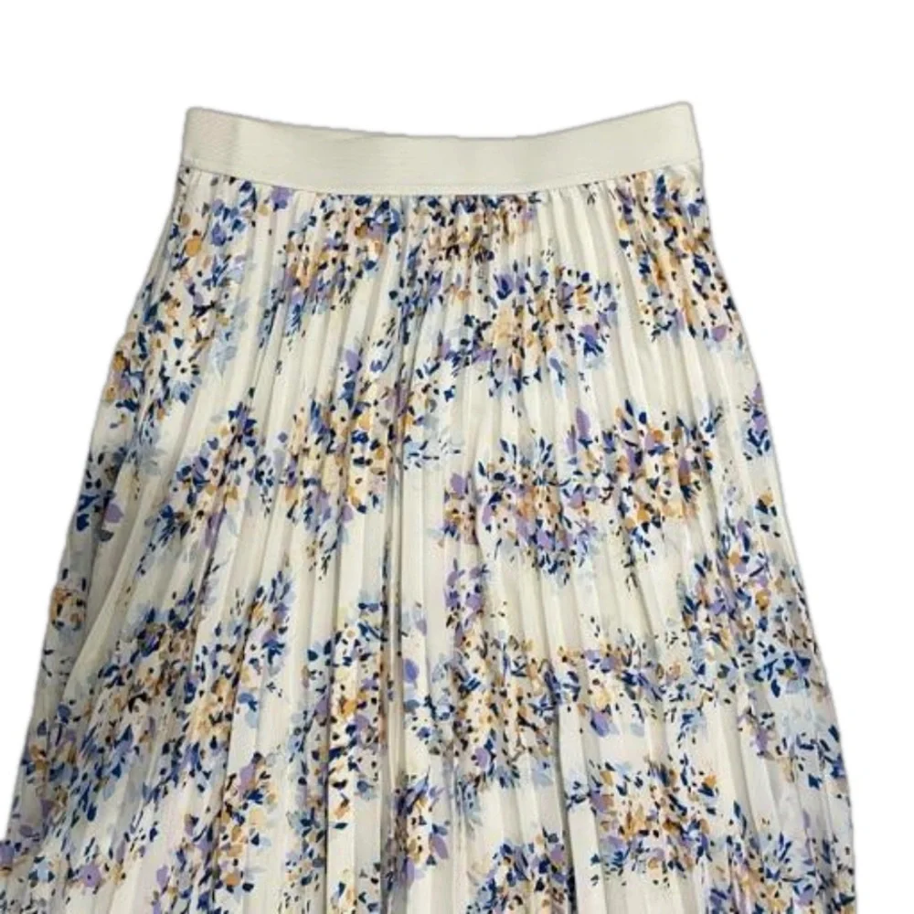 Vince Camuto Pleated Pull-On Midi Skirt Size Small Elastic Waistband Flowy - Picture 5 of 10